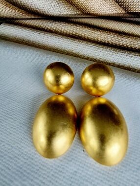 ERWI PEARL Gold Statement Drop CLIP ON EARRINGS
